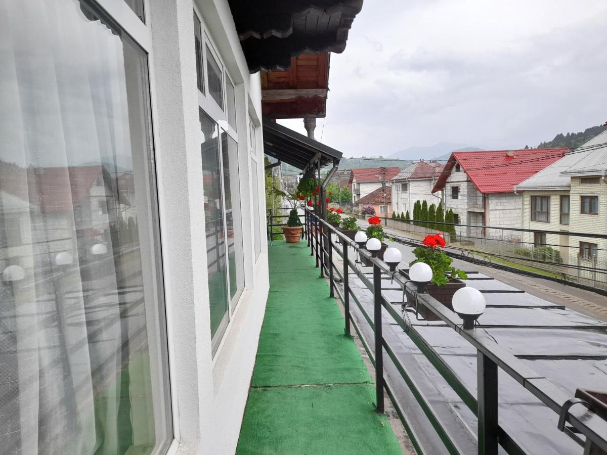 Pensiunea Rominvest Borsa  Bagian luar foto